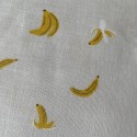Tissu Coton Orchard Bananes en crème métallisé x10cm
